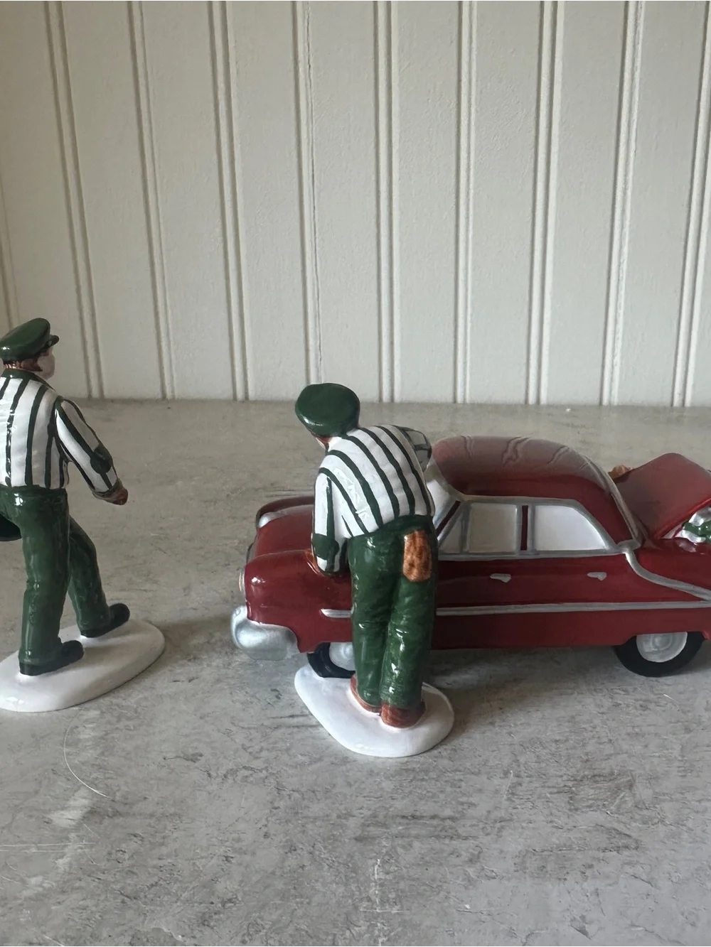 Dept 56 Service With A Smile NEW Set Of 2 Snow Village Accessory Vehicle #54865
